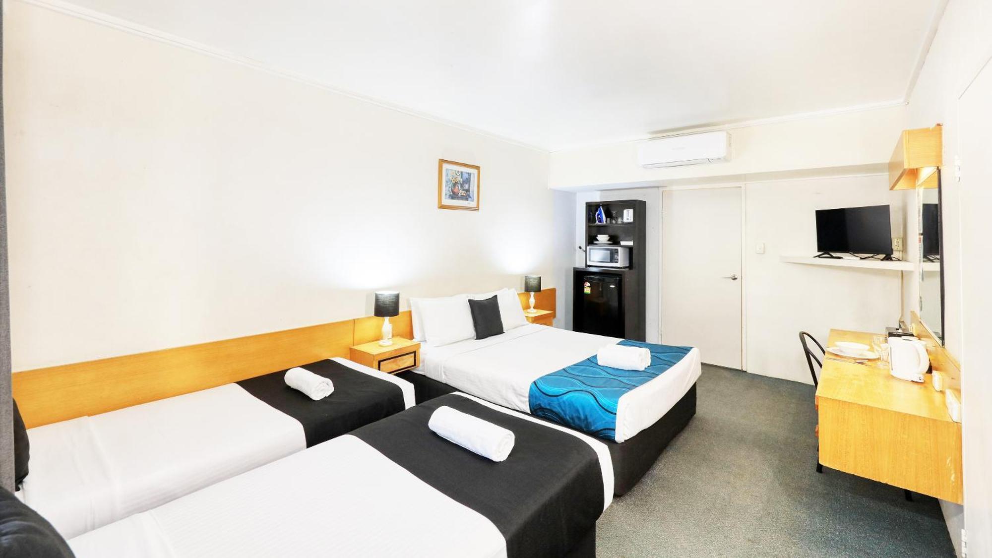 Tropical Gateway Motor Inn Rockhampton Exterior foto